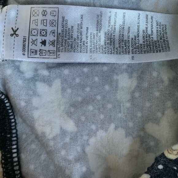 Forever 21 Daisy and Cream Leggings - Picture 6 of 10